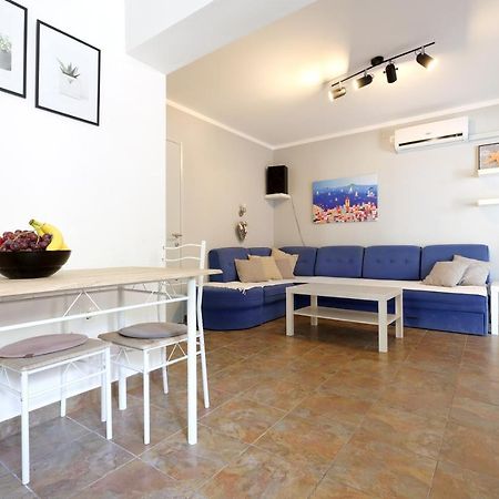 Apartman Don Pag Town Esterno foto