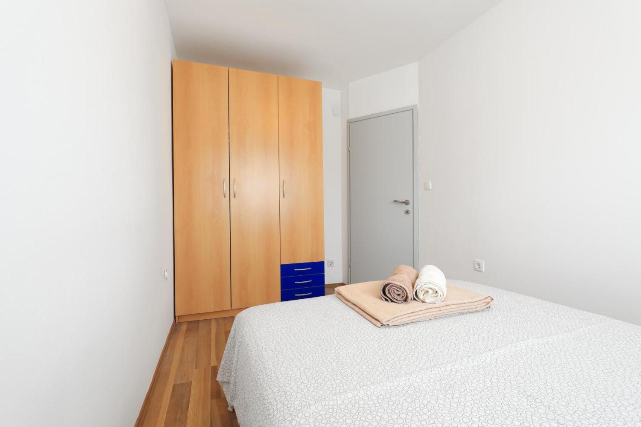 Apartman Don Pag Town Esterno foto